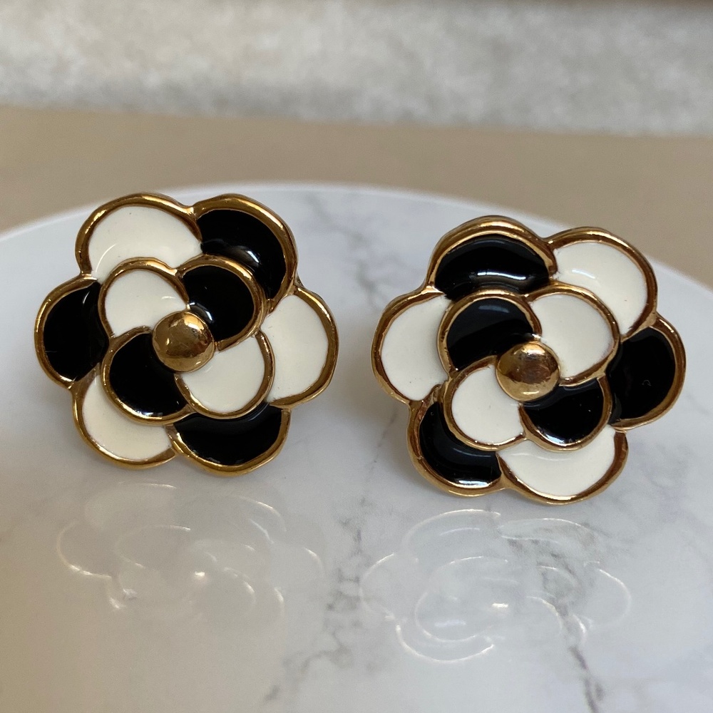 authentic escada clip on earrings